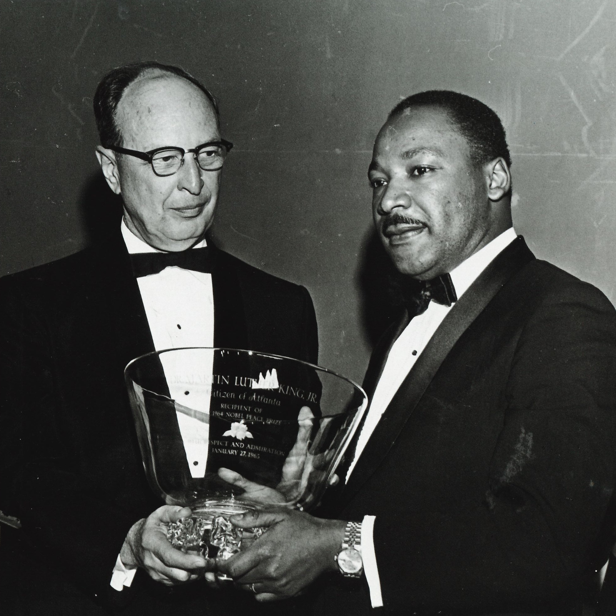 Dr. Martin Luther King Jr. receiving a Steuben gift